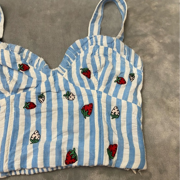 New! Anthropologie Maeve Blue White Striped Embroidered Cami Top 27897 - Picture 9 of 9